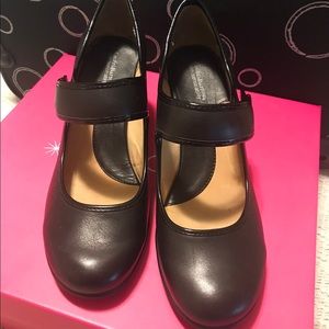 Leather Dress Shoes with sole (sense)ability